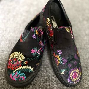 VANS Festival Satin Chinese New Year Embroidery Slip On Black Floral Sz US 9.0